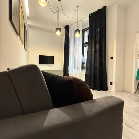 Appartamento Zabrsaint Grand Z 3 Sypialniami W Sercu Katowic